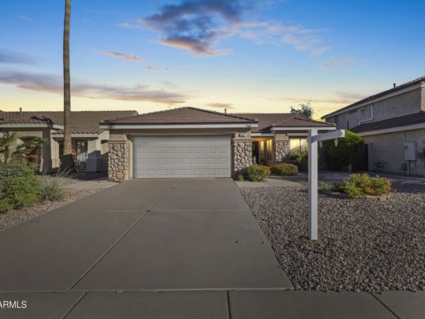 922 W HUDSON Way, Gilbert, AZ 85233