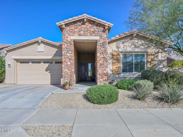 16872 W Vereda Solana Drive, Surprise, AZ 85387
