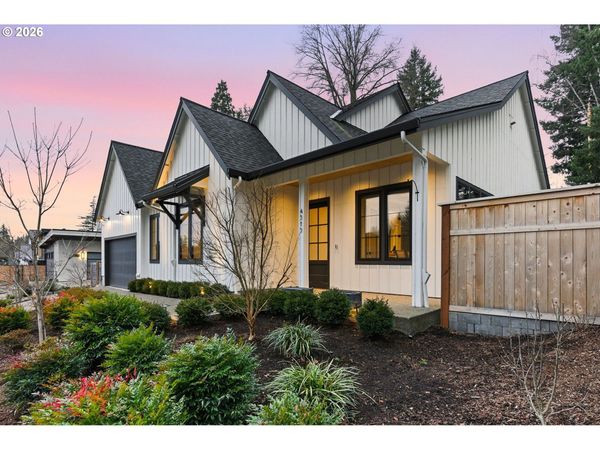 4515 SW 59TH AVE, Portland, OR 97221
