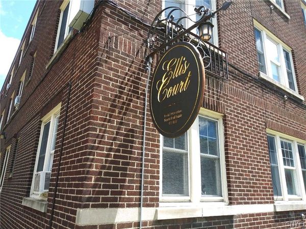 2600 James Street, Unit 22, Syracuse, NY 13206