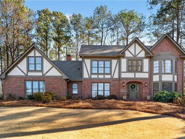 720 Amster Green Drive, Atlanta, GA 30350
