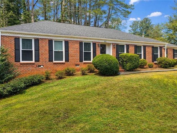 2996 Lone Star Trail, Atlanta, GA 30340