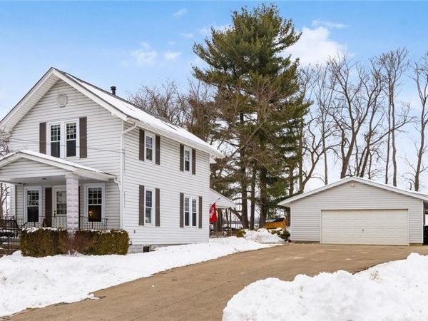 400 Garden Avenue, Newark, OH 43055