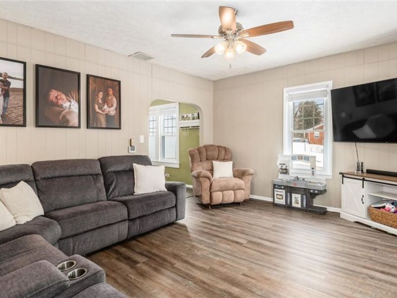 400 Garden Avenue, Newark, OH 43055 Photo 8