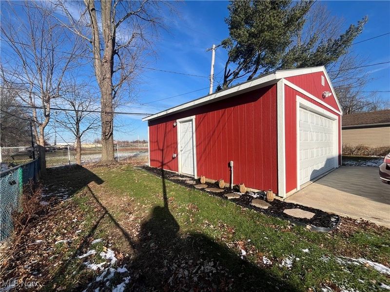 20654 Belvidere Avenue, Fairview Park, OH 44126 Photo 49