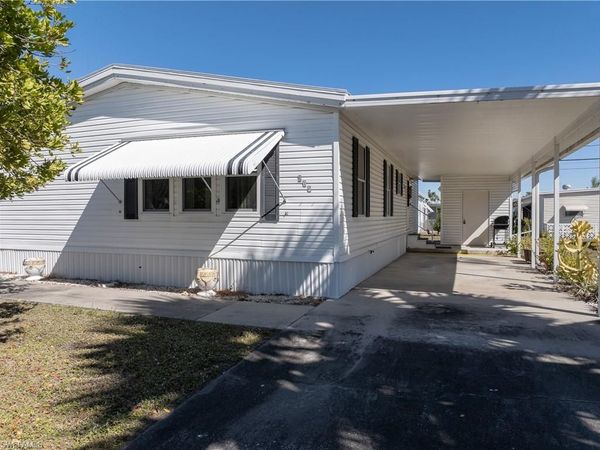 205 Carriage LN, NORTH FORT MYERS, FL 33917