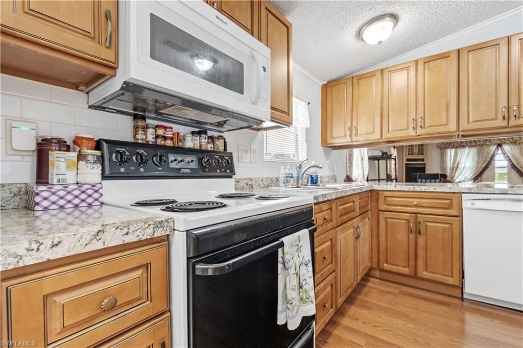 205 Carriage Ln, North Fort Myers, FL 33917 Photo