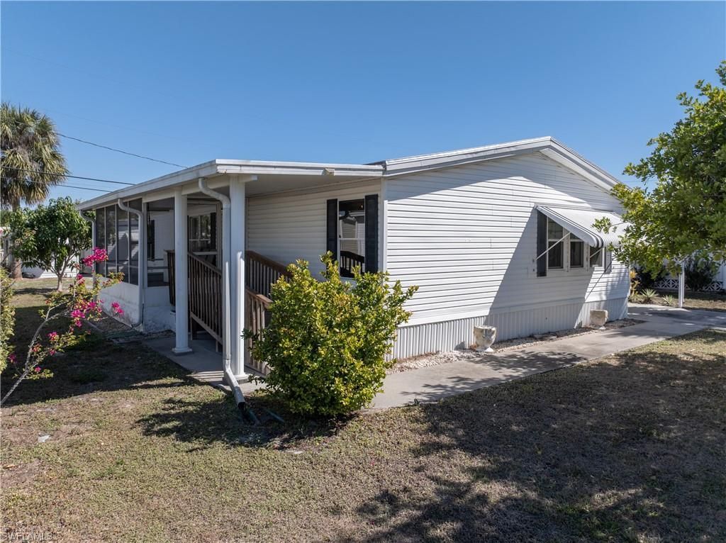 205 Carriage Ln, North Fort Myers, FL 33917 Photo