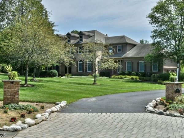 365 Mine Brook Rd, Bernards, NJ 07931