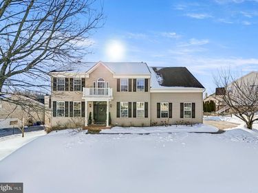 38 WICK DRIVE, PARKESBURG, PA 19365