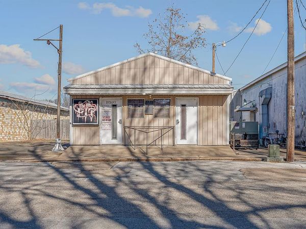 108 NW Dewey Street, Manila, AR 72442
