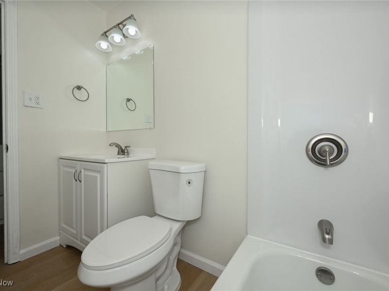 2155 Bailey Road, Cuyahoga Falls, OH 44221 Photo 20