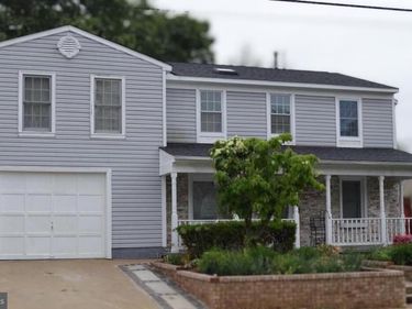 145 MANASSAS DRIVE, MANASSAS PARK, VA 20111