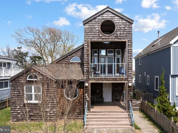 201 LIGHTHOUSE AVENUE, CAPE MAY POINT, NJ 08212
