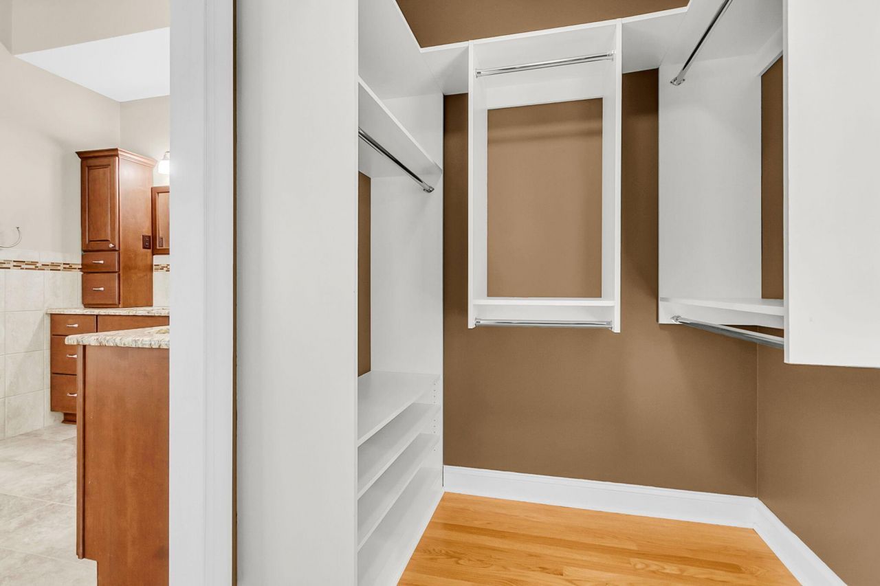 4403 Wild Thicket Lane Photo 37