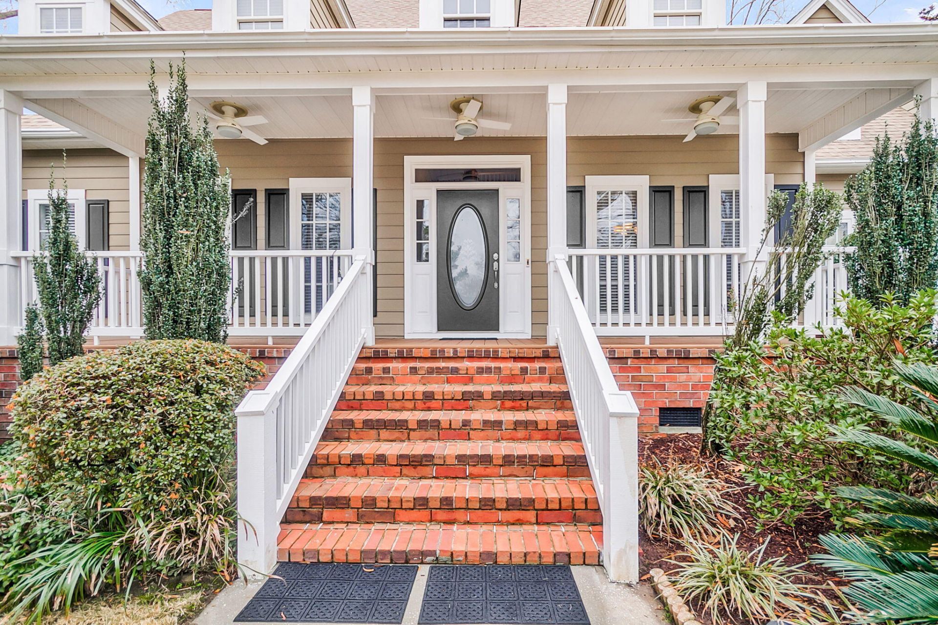 4403 Wild Thicket Lane Photo 5