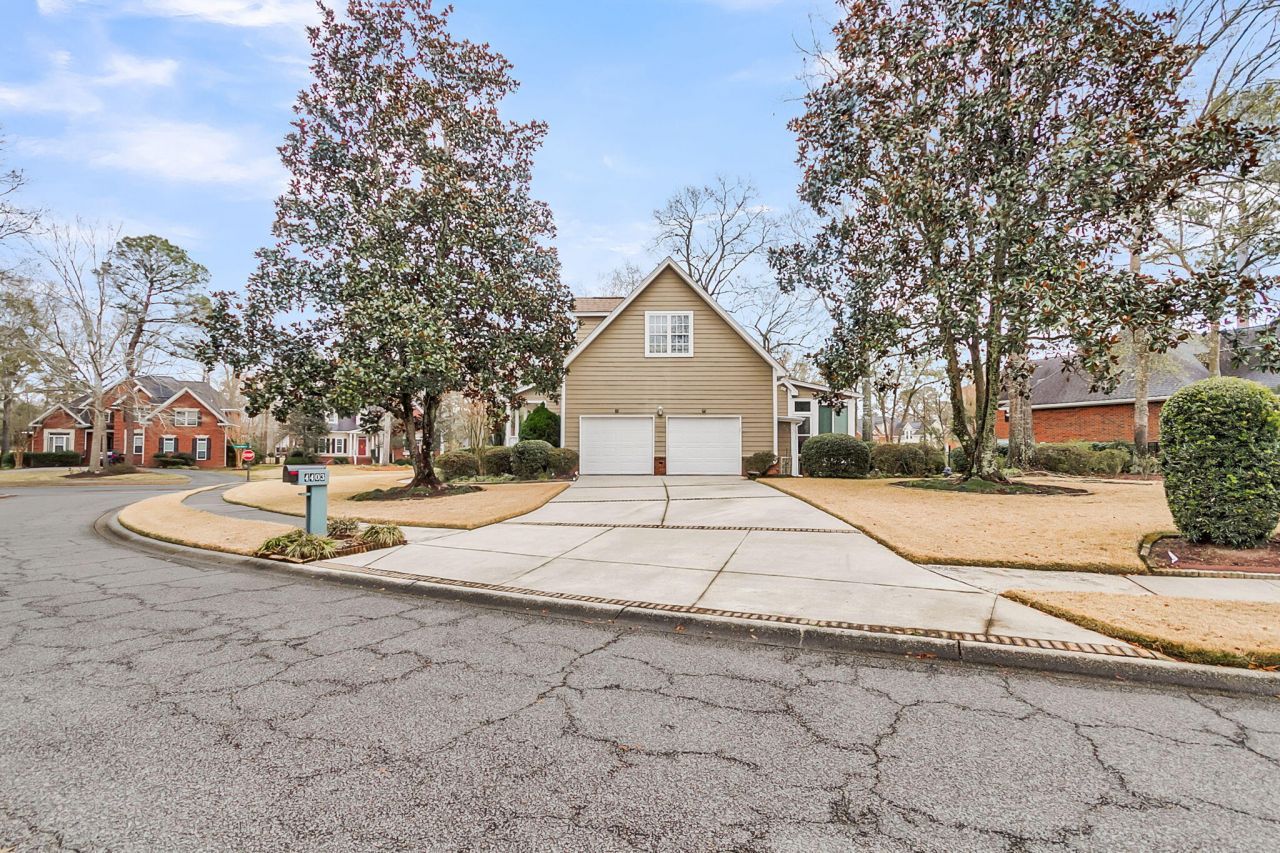 4403 Wild Thicket Lane Photo 55