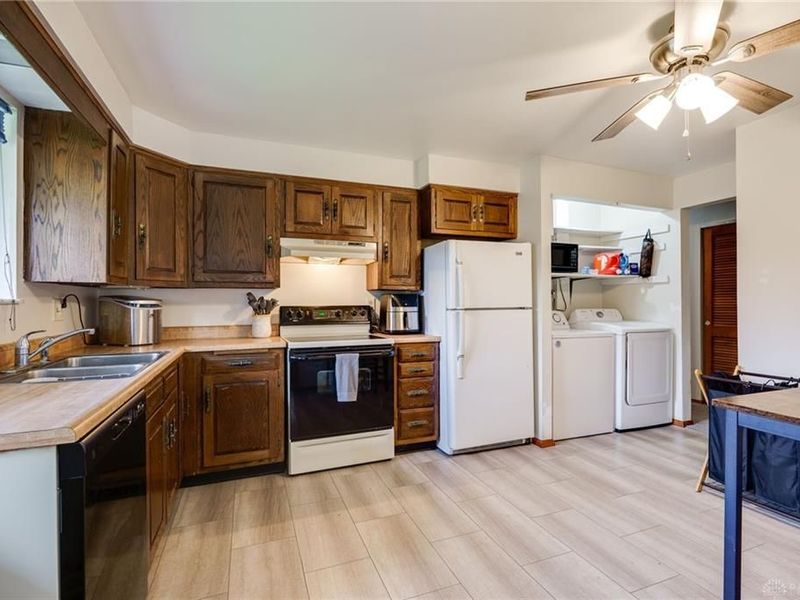 1629 Beaver Creek Lane, Kettering, OH 45429 Photo 12