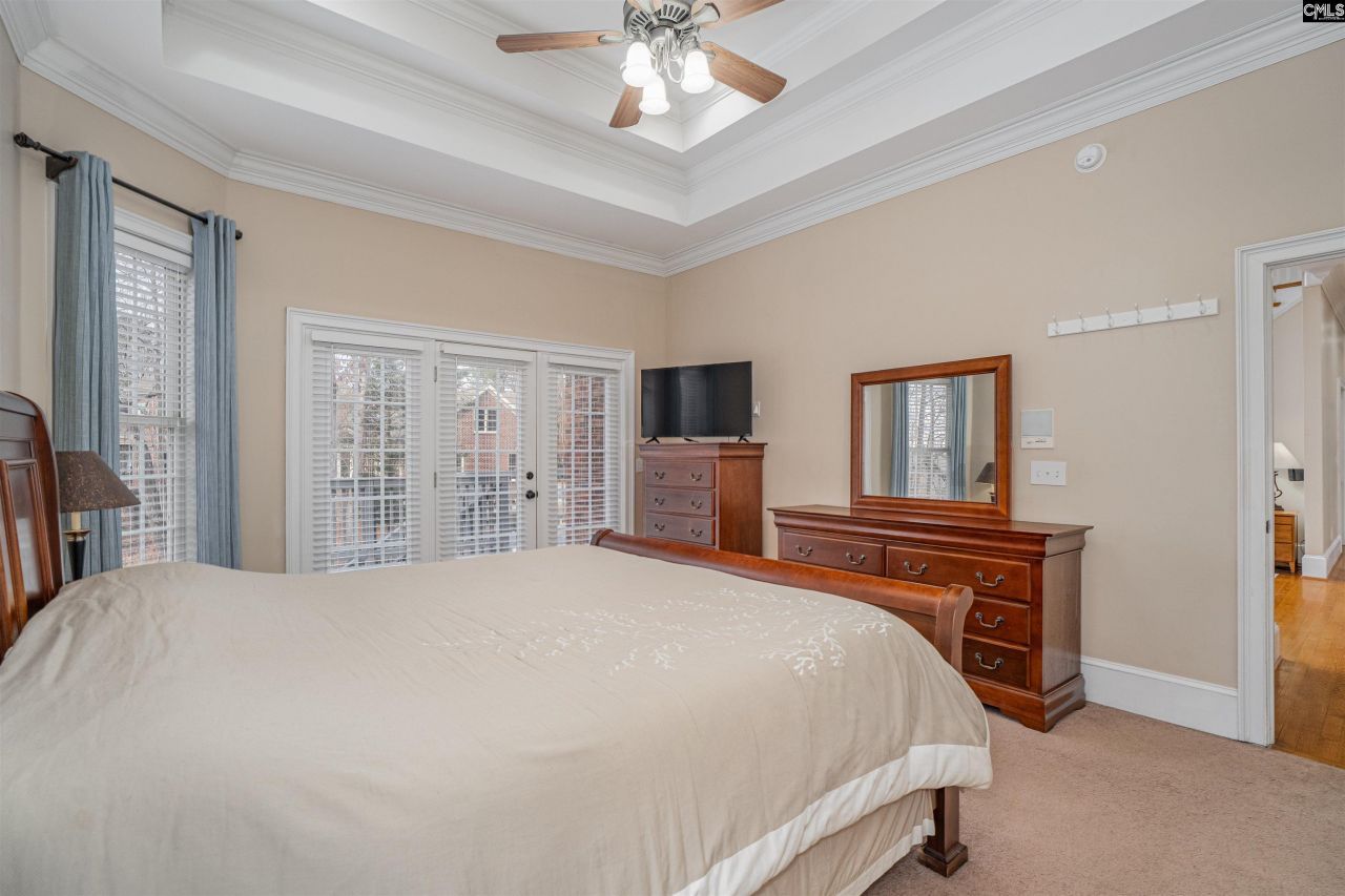 301 Steeple Crest N Photo 19