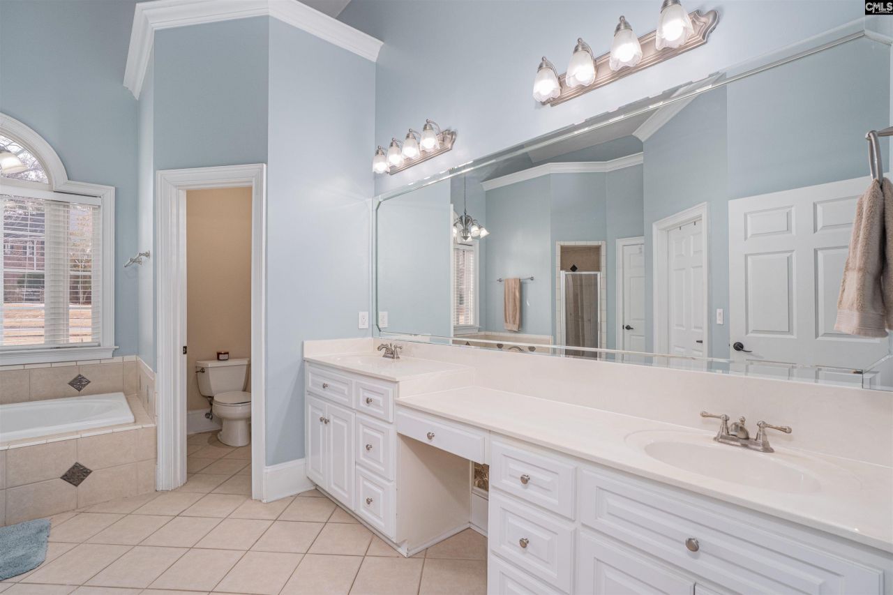 301 Steeple Crest N Photo 20