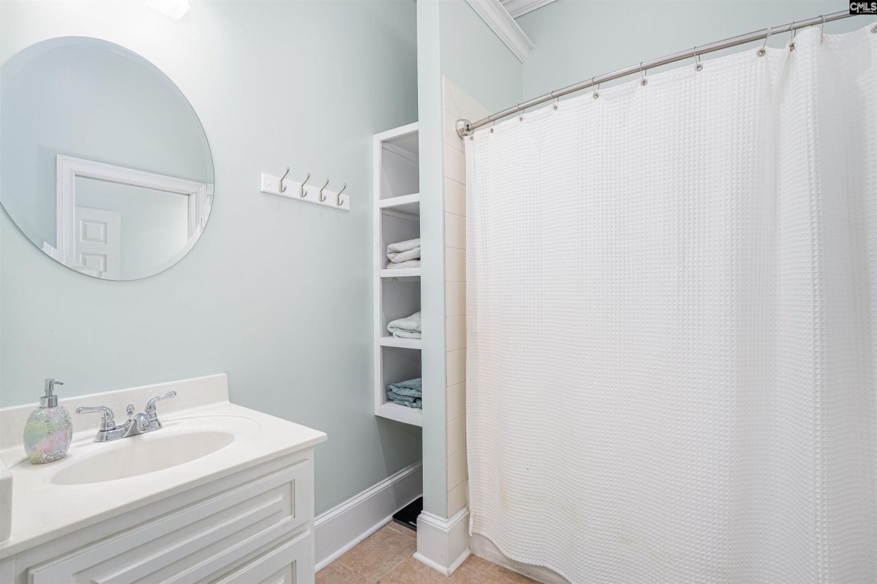 301 Steeple Crest N Photo 25