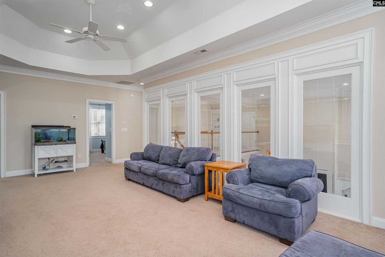 301 Steeple Crest N Photo 30