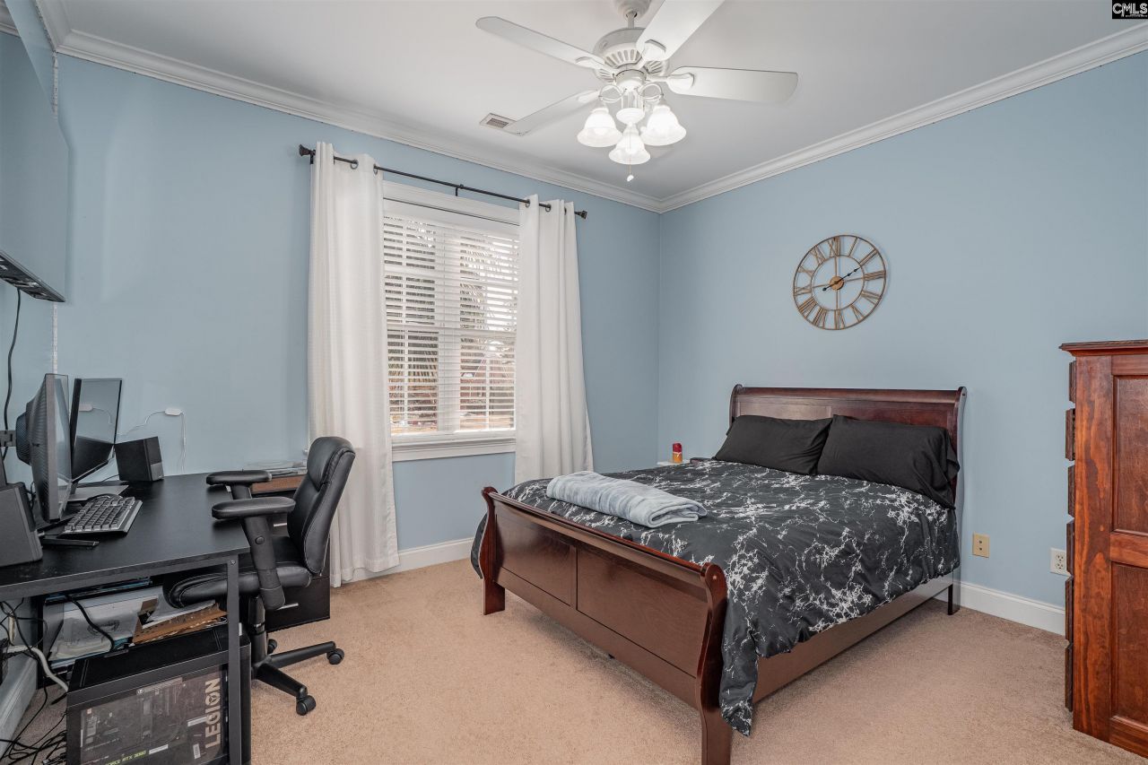 301 Steeple Crest N Photo 33