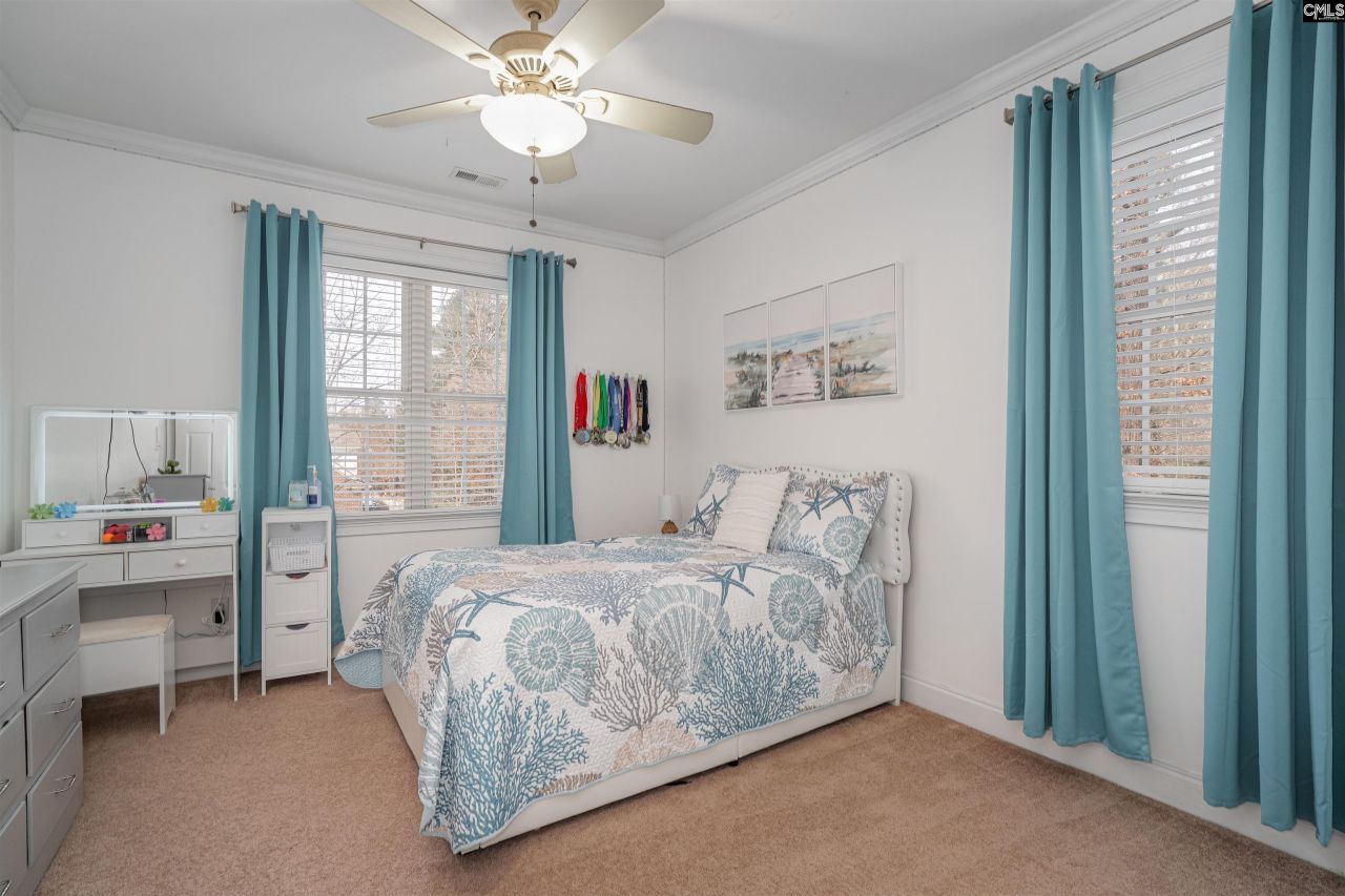 301 Steeple Crest N Photo 36