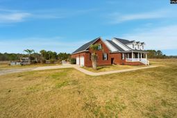 2535 Citrus Drive photo 4