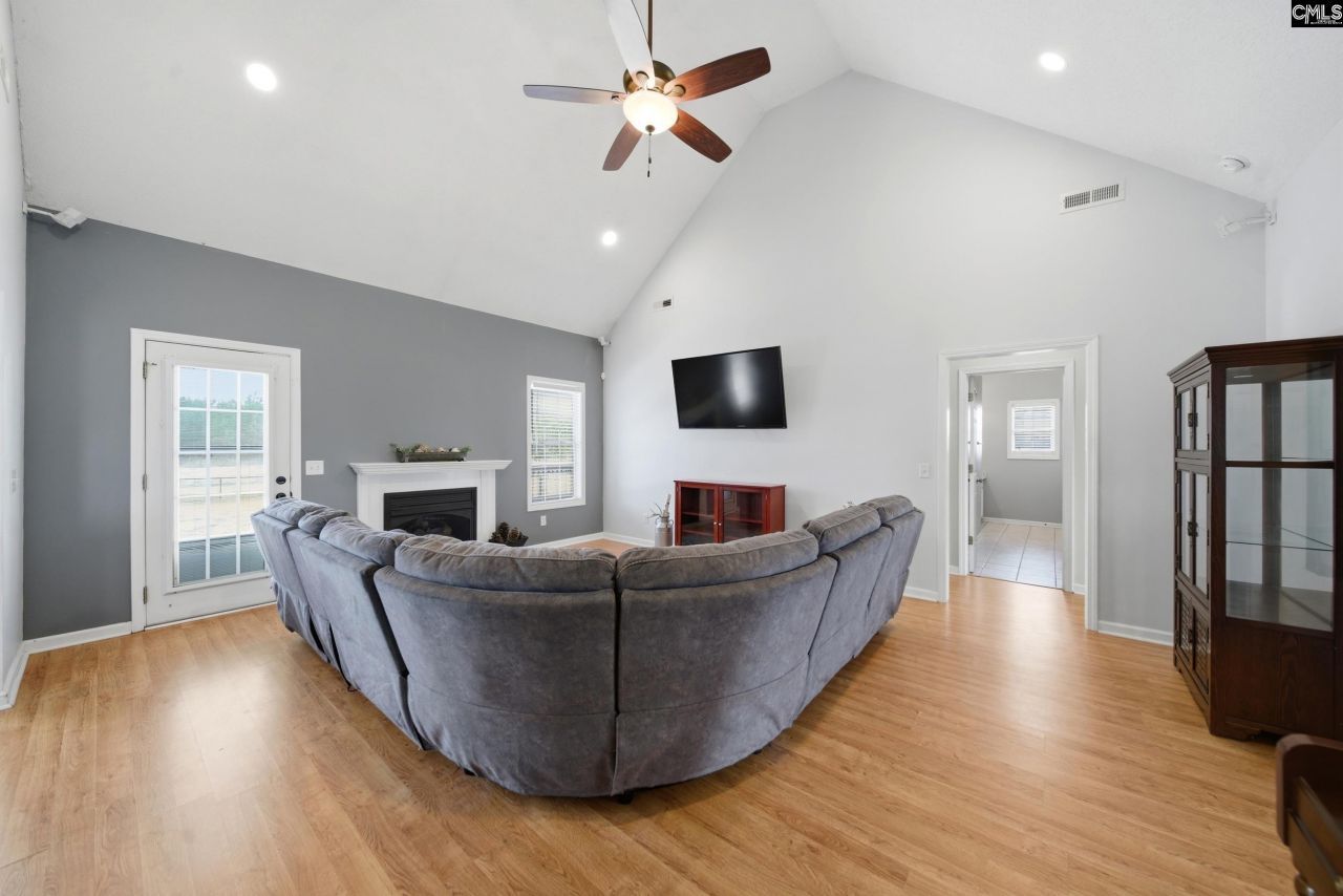 2535 Citrus Drive Photo 9