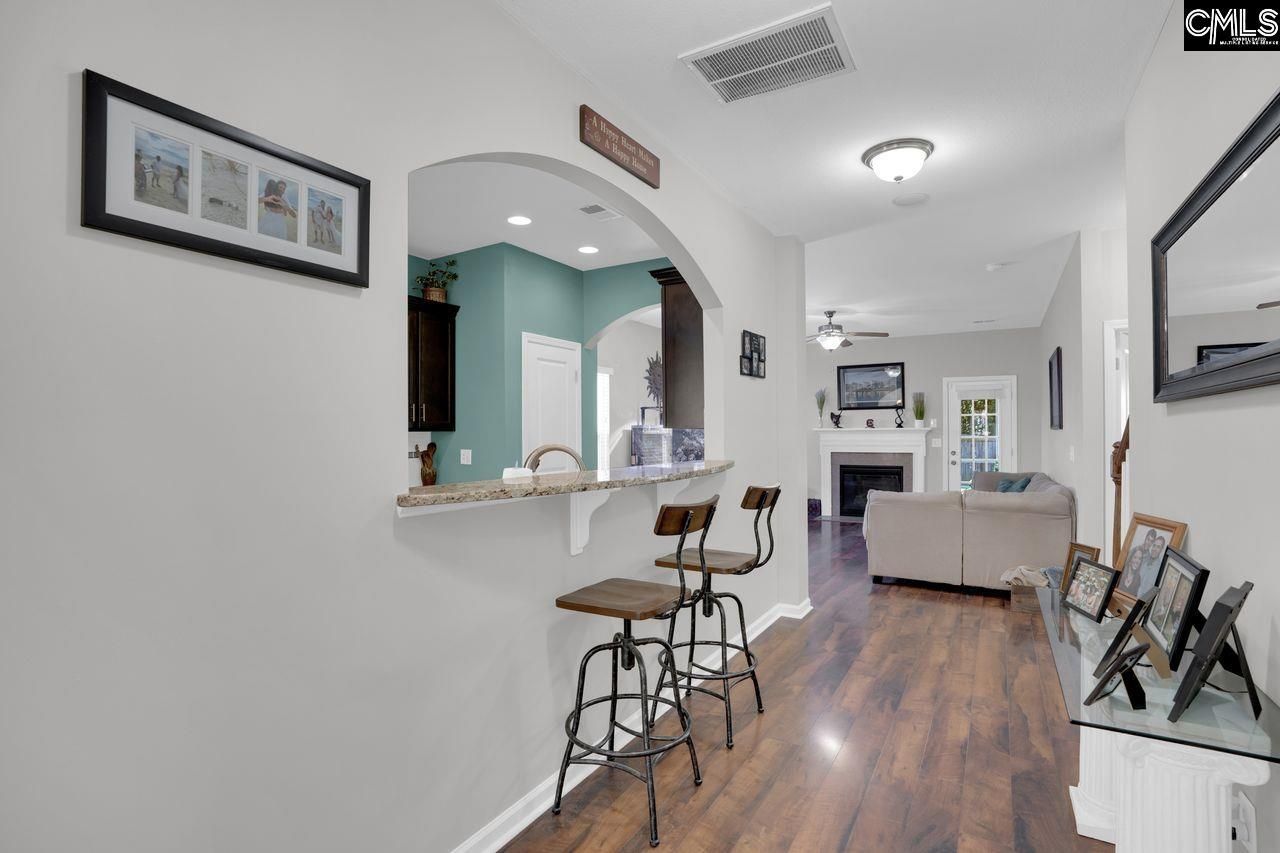 445 Crawley Lane Photo 10