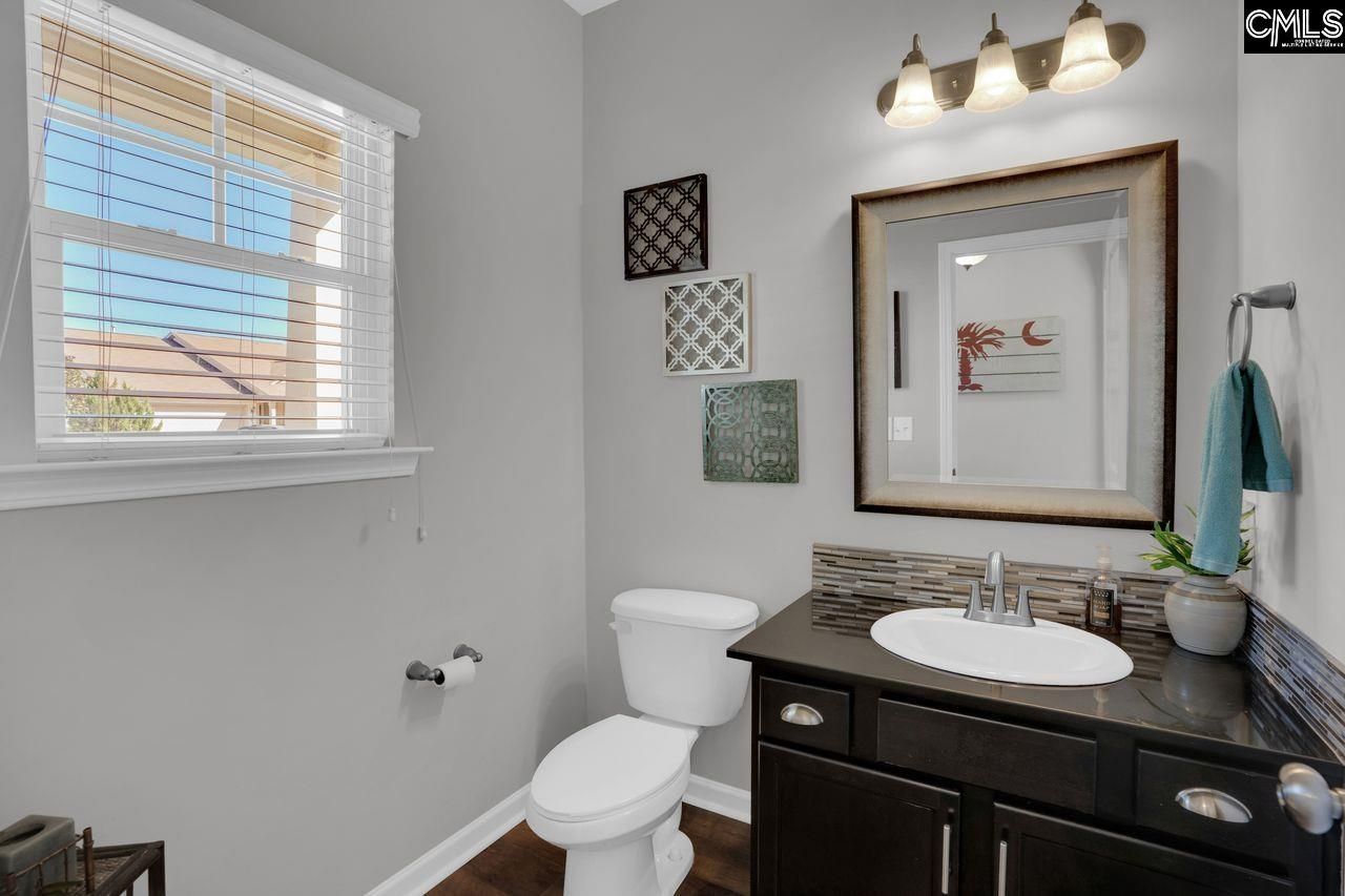 445 Crawley Lane Photo 11