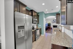 445 Crawley Lane photo 4