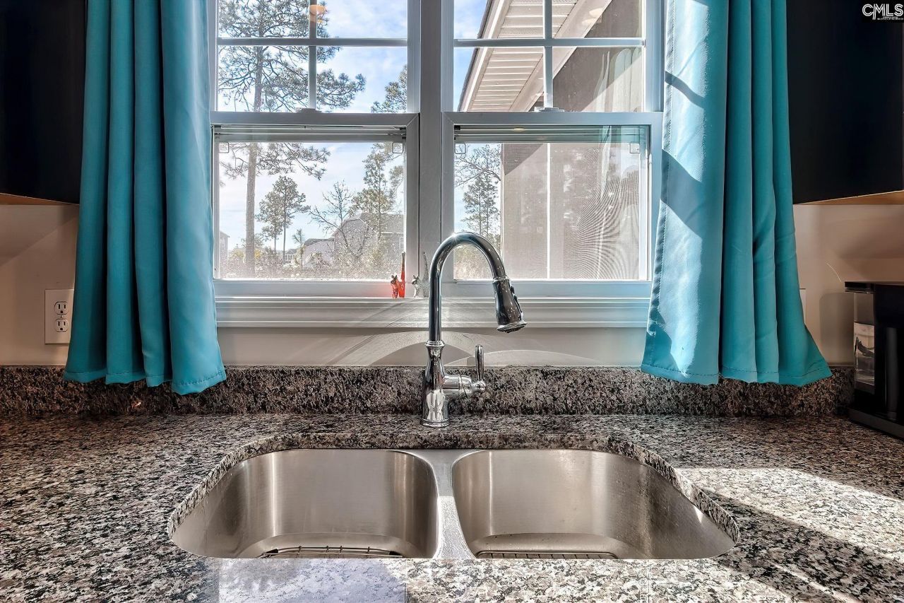 436 Sasanqua Lane Photo 21