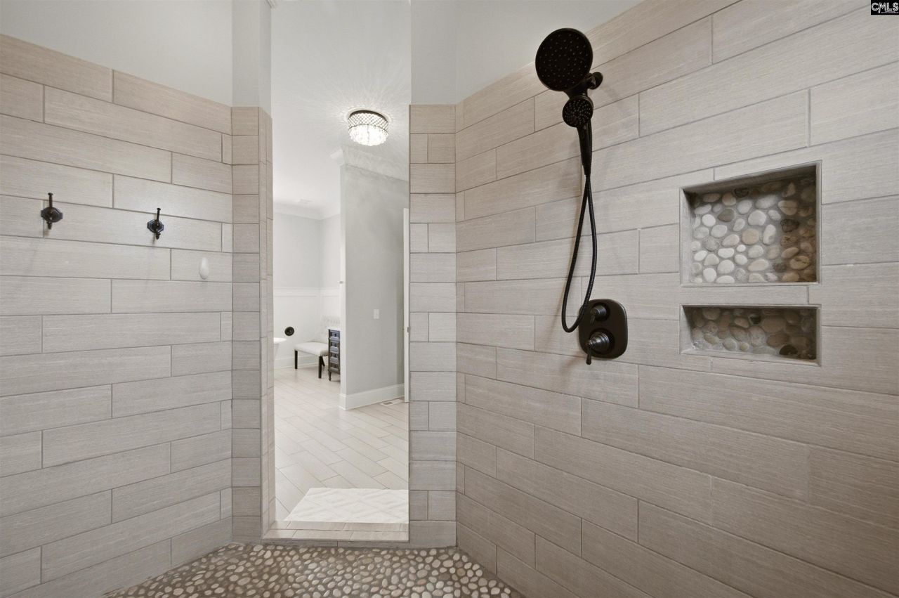 516 Harbor Heights Drive Photo 24