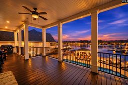 516 Harbor Heights Drive photo 4