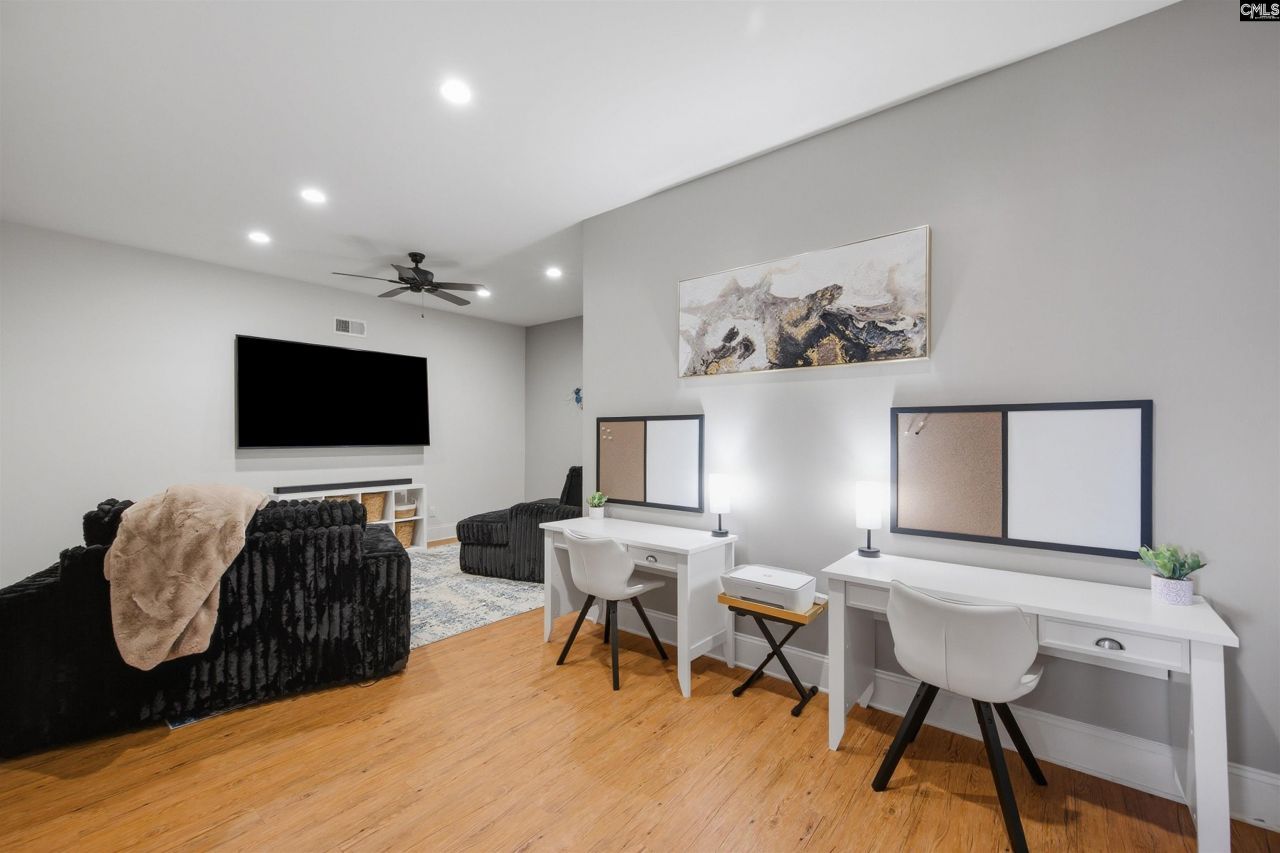 516 Harbor Heights Drive Photo 42