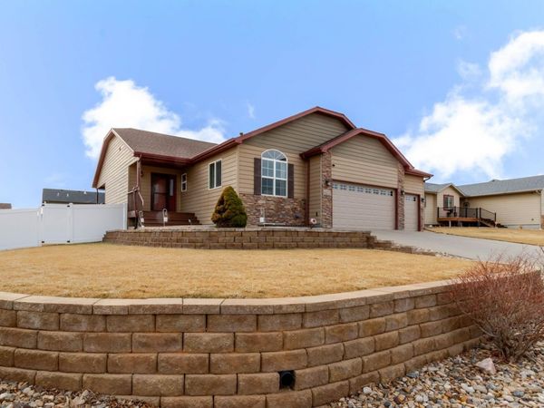 6521 Seminole Lane, Rapid City, SD 57702