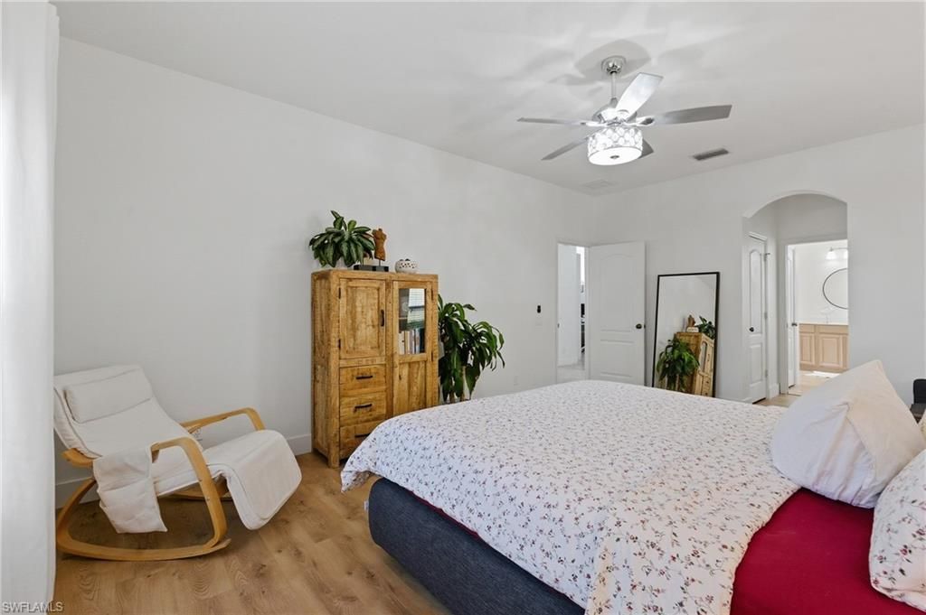 2452 Blackburn Cir, Cape Coral, FL 33991 Photo