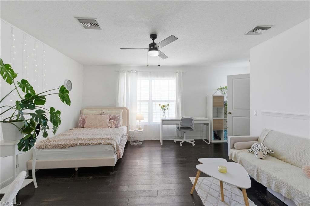 2452 Blackburn Cir, Cape Coral, FL 33991 Photo