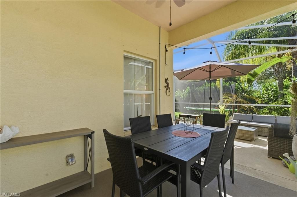 2452 Blackburn Cir, Cape Coral, FL 33991 Photo