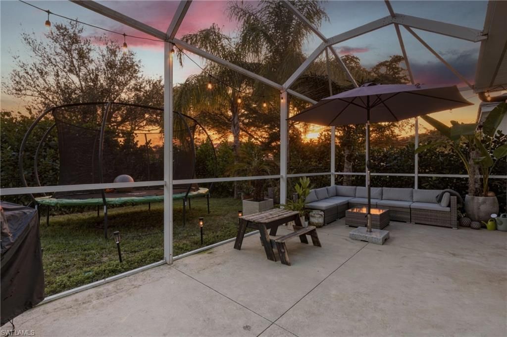 2452 Blackburn Cir, Cape Coral, FL 33991 Photo