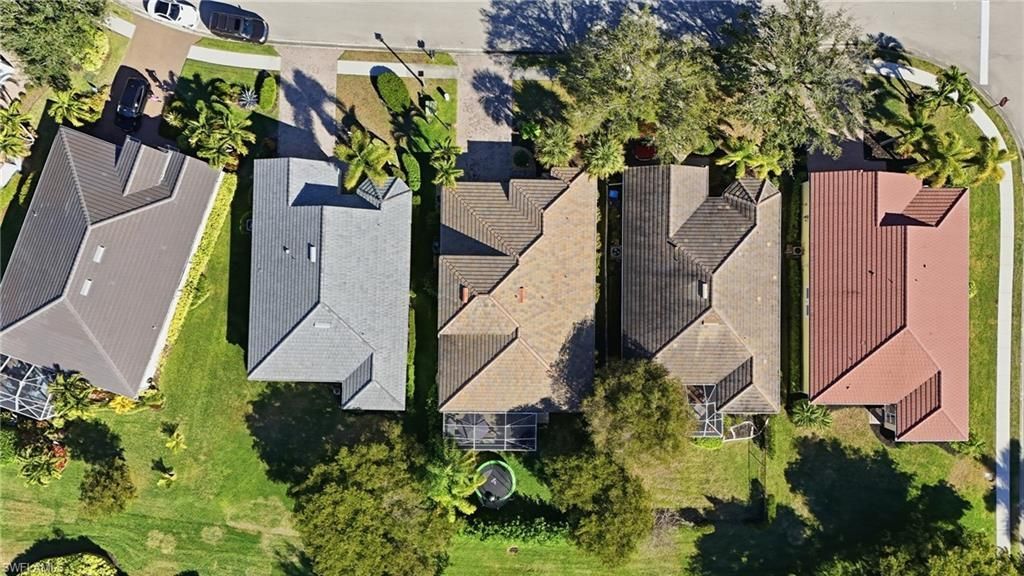 2452 Blackburn Cir, Cape Coral, FL 33991 Photo