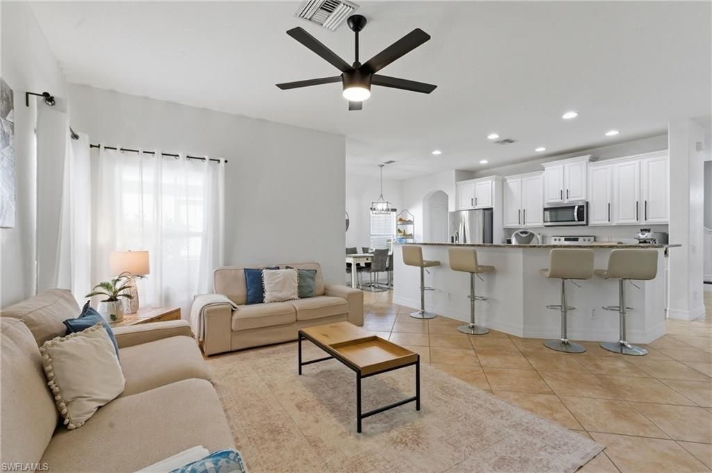 2452 Blackburn Cir , Cape Coral, FL 33991 Photo