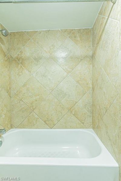 3290 Sandlewood Ln, Unit 3, Fort Myers, FL 33907 Photo
