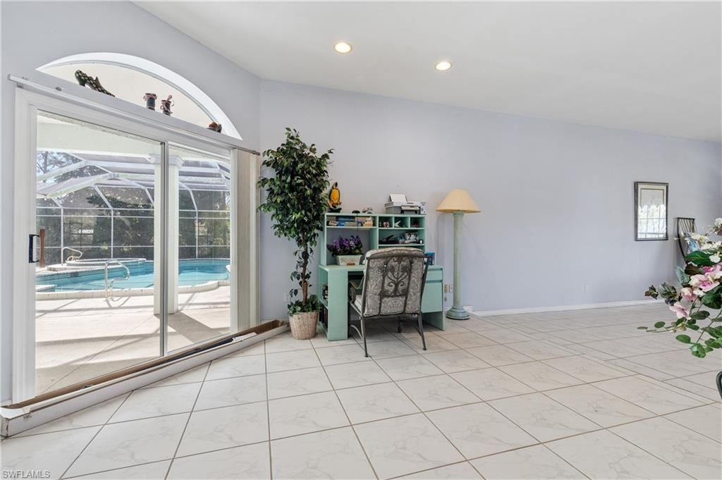 822 Costa Pl, Lehigh Acres, FL 33972 Photo