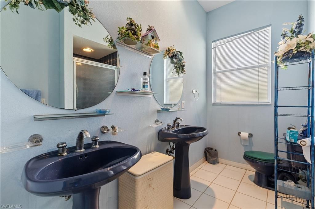 822 Costa Pl, Lehigh Acres, FL 33972 Photo