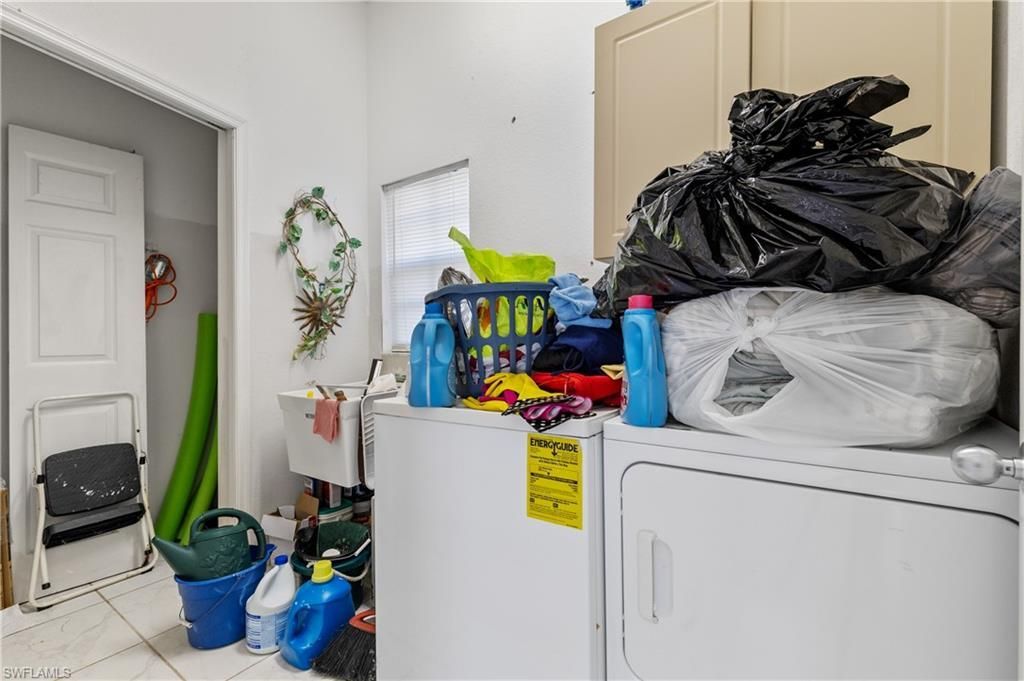 822 Costa Pl, Lehigh Acres, FL 33972 Photo