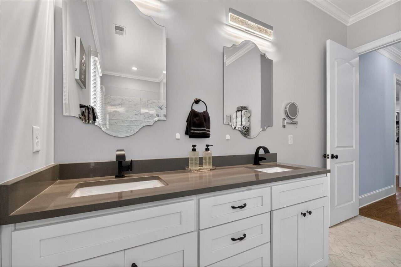 1104 Beresford Run Photo 16