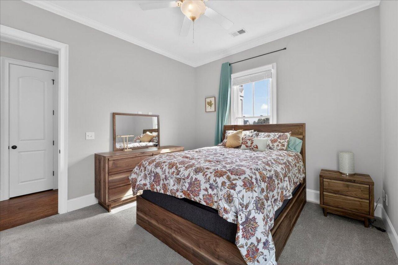 1104 Beresford Run Photo 20